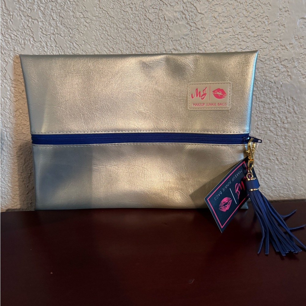 NWT Metallic Silver Makeup Junkie Medium Bag with Blue Zipper